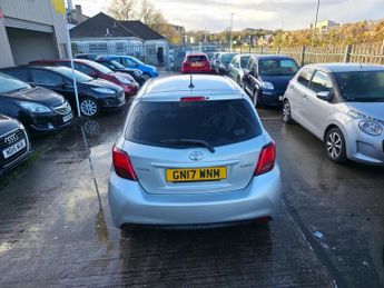 Toyota Yaris 1.33 Dual VVT-i Icon Multidrive S Euro 6 5dr