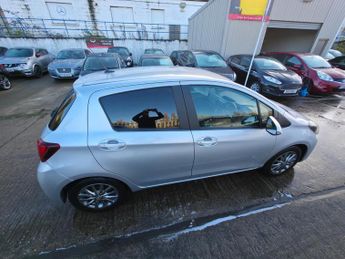 Toyota Yaris 1.33 Dual VVT-i Icon Multidrive S Euro 6 5dr