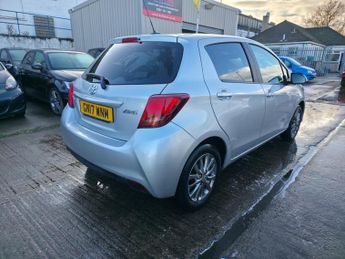 Toyota Yaris 1.33 Dual VVT-i Icon Multidrive S Euro 6 5dr