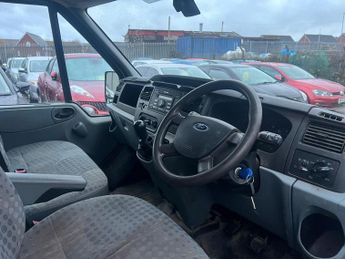 Ford Transit 2.2 TDCi 260 Duratorq FWD L1 H1 5dr