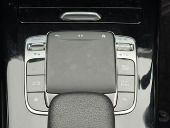 Mercedes-Benz A Class 1.3 A200 AMG Line 7G-DCT Euro 6 (s/s) 5dr