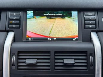 Land Rover Discovery Sport 2.0 TD4 HSE Black Auto 4WD Euro 6 (s/s) 5dr