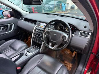 Land Rover Discovery Sport 2.0 TD4 HSE Black Auto 4WD Euro 6 (s/s) 5dr