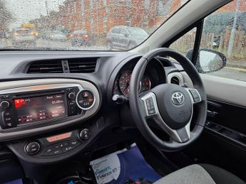 Toyota Yaris 1.33 Dual VVT-i T Spirit Multidrive S Euro 5 5dr