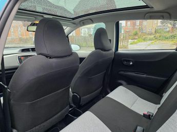 Toyota Yaris 1.33 Dual VVT-i T Spirit Multidrive S Euro 5 5dr