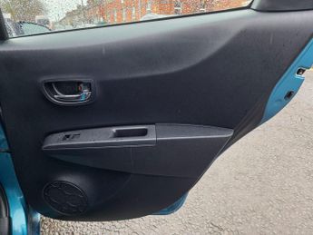 Toyota Yaris 1.33 Dual VVT-i T Spirit Multidrive S Euro 5 5dr