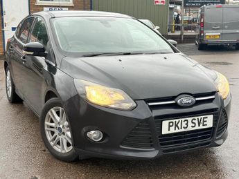 Ford Focus 1.0T EcoBoost Titanium Euro 5 (s/s) 5dr