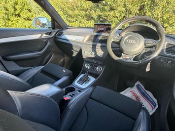 Audi Q3 2.0 TDI S line S Tronic quattro Euro 5 (s/s) 5dr