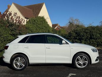 Audi Q3 2.0 TDI S line S Tronic quattro Euro 5 (s/s) 5dr