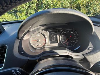 Audi Q3 2.0 TDI S line S Tronic quattro Euro 5 (s/s) 5dr