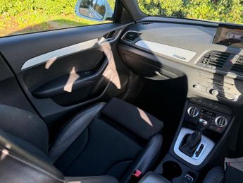 Audi Q3 2.0 TDI S line S Tronic quattro Euro 5 (s/s) 5dr