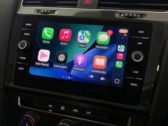 Volkswagen Golf 1.6 TDI SE Nav DSG Euro 6 (s/s) 5dr