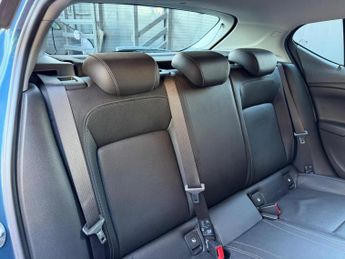 Vauxhall Astra 1.4i Turbo Elite Nav Auto Euro 6 (s/s) 5dr