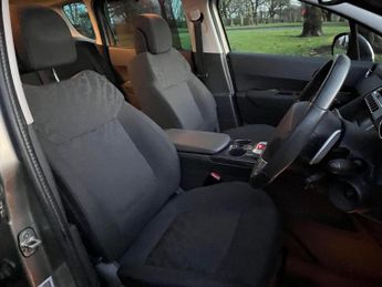 Peugeot 3008 1.6 e-HDi Allure EGC Euro 5 (s/s) 5dr