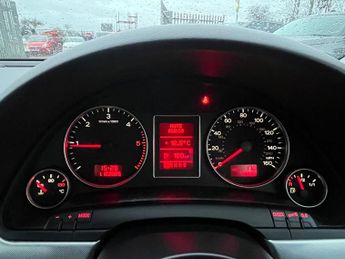 Audi A4 2.0 TDI SE CVT 4dr