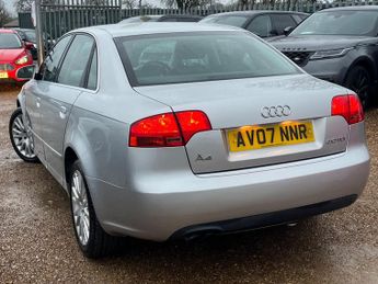 Audi A4 2.0 TDI SE CVT 4dr
