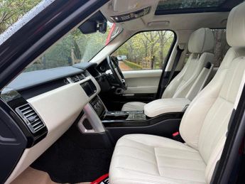 Land Rover Range Rover 4.4 SD V8 Vogue Auto 4WD Euro 6 (s/s) 5dr