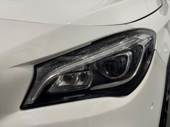 Mercedes-Benz CLA 2.1 CLA220d AMG Line Night Edition Coupe 7G-DCT Euro 6 (s/s) 4dr