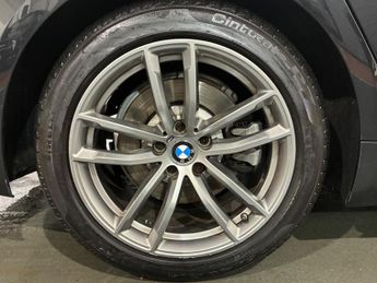 BMW 5 Series 2.0 520d M Sport Auto Euro 6 (s/s) 4dr