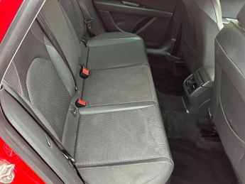 SEAT Leon 2.0 TDI CR FR Euro 5 (s/s) 5dr