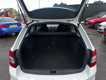 Skoda Octavia 2.0 TSI vRS 230 DSG Euro 6 (s/s) 5dr