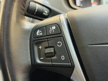 Volvo V40 2.0 D3 Inscription Edition Auto Euro 6 (s/s) 5dr
