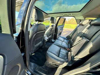 Land Rover Discovery Sport 2.0 TD4 HSE Black Auto 4WD Euro 6 (s/s) 5dr