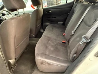 Nissan Leaf 24kWh Acenta Auto 5dr