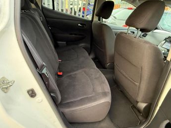 Nissan Leaf 24kWh Acenta Auto 5dr