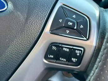 Ford Ranger 3.2 TDCi Limited 1 Pickup Double Cab 4dr Diesel Auto 4WD Euro 6 