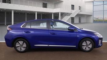 Hyundai IONIQ 1.6 h-GDi Premium Hatchback 5dr Petrol Hybrid DCT Euro 6 (s/s) (