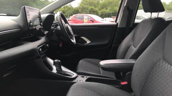 Toyota Yaris 1.5 VVT-h Icon E-CVT Euro 6 (s/s) 5dr