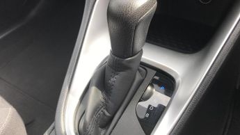 Toyota Yaris 1.5 VVT-h Icon E-CVT Euro 6 (s/s) 5dr