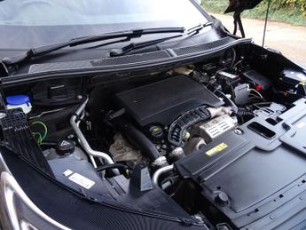 Vauxhall Grandland X 1.2 Turbo Sport Nav Auto Euro 6 (s/s) 5dr