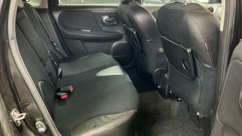 Nissan Note 1.6 16V Tekna Auto Euro 4 5dr