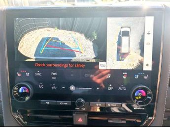 Toyota Vellfire ?6 HYBRIDS AVAILABLE?