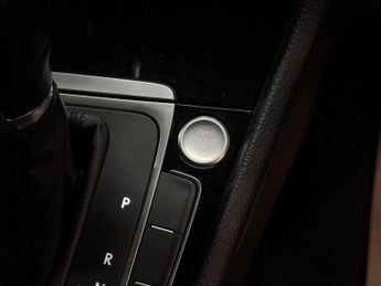 Volkswagen Golf 1.4 TSI BlueMotion Tech ACT GT Hatchback 5dr Petrol DSG Euro 6 (