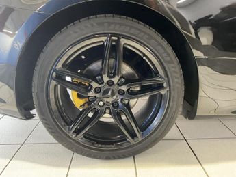 Mercedes-Benz E Class E 220 D AMG LINE PREMIUM+ AUTO