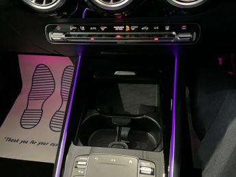 Mercedes-Benz Eqa 250 SPORT