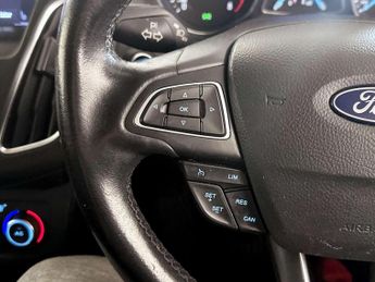 Ford Focus 1.0T EcoBoost Titanium Hatchback 5dr Petrol Manual Euro 6 (s/s) 