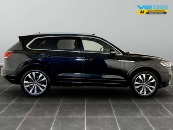 Volkswagen Touareg 3.0 TDI V6 R-Line Tech SUV 5dr Diesel Tiptronic 4Motion Euro 6 (