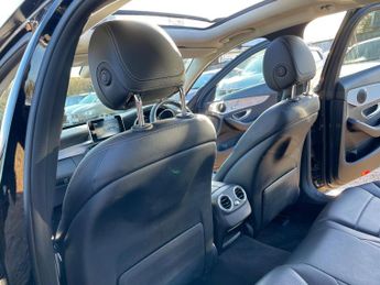 Mercedes-Benz C Class 2.0 C200 Sport (Premium) 7G-Tronic+ Euro 6 (s/s) 5dr