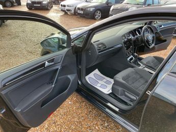 Volkswagen Golf 2.0 TDI BlueMotion Tech GT DSG Euro 6 (s/s) 5dr