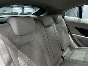 Jaguar I-PACE 400 90kWh SE Auto 4WD 5dr