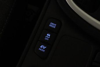 Toyota Yaris 1.5 VVT-h Design E-CVT Euro 6 (s/s) 5dr