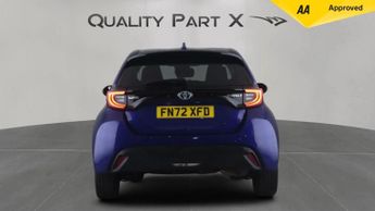 Toyota Yaris 1.5 VVT-h Design E-CVT Euro 6 (s/s) 5dr