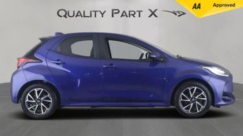 Toyota Yaris 1.5 VVT-h Design E-CVT Euro 6 (s/s) 5dr