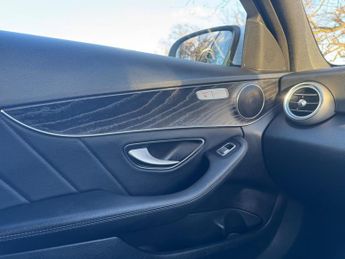 Mercedes-Benz C Class 1.5 C200 MHEV EQ Boost AMG Line G-Tronic+ Euro 6 (s/s) 4dr