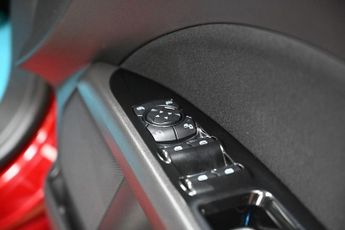 FORD MONDEO 2.0T EcoBoost Titanium Hatchback 5dr Petrol Auto Euro 6 (s/s) (2