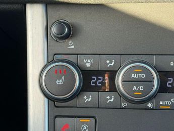 Land Rover Range Rover Evoque 2.0 TD4 SE Auto 4WD Euro 6 (s/s) 5dr